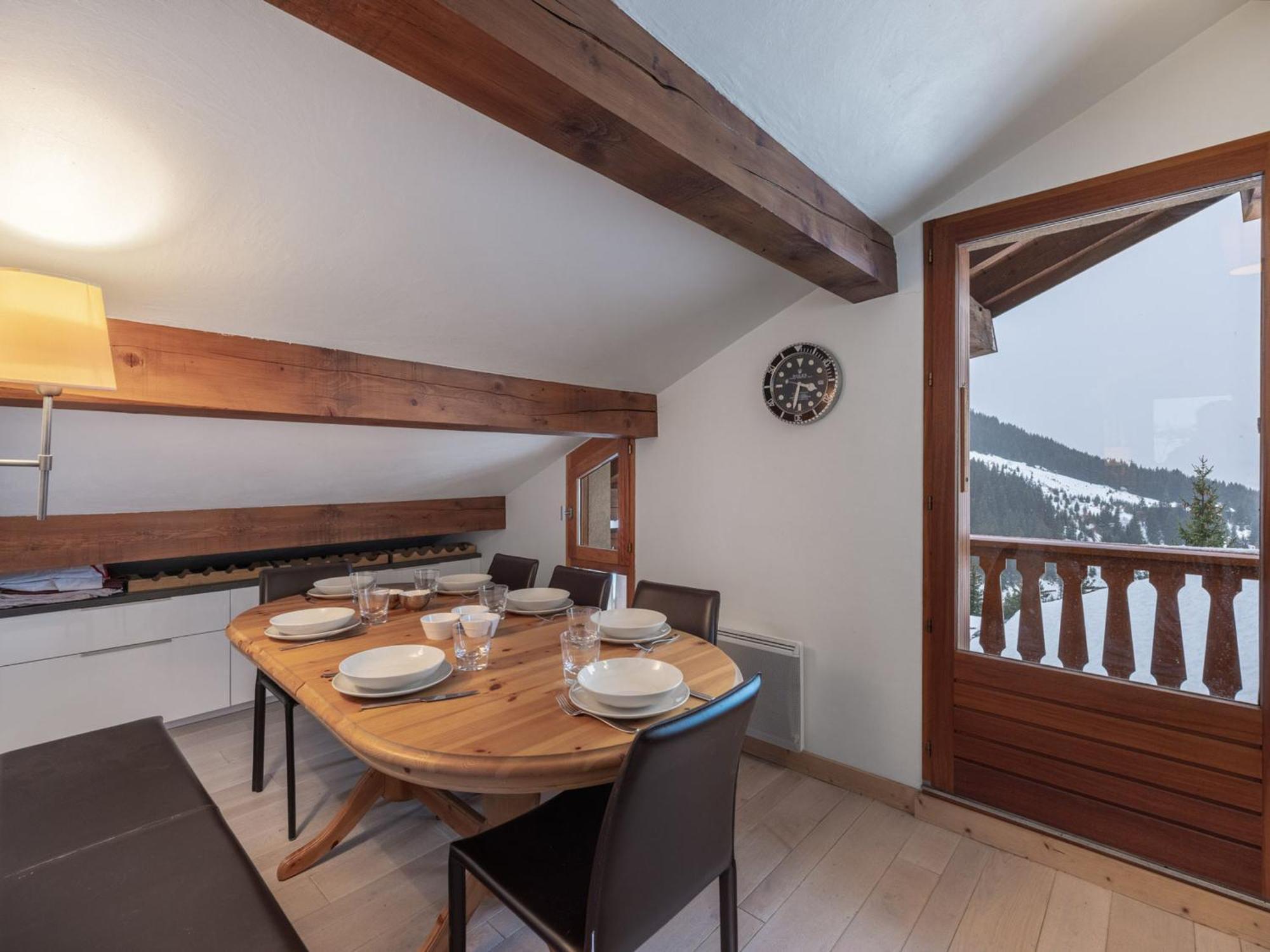 Appartement De Charme Traversant A Courchevel Moriond, Proche Remontees Et Commerces - Fr-1-563-145 Exterior photo